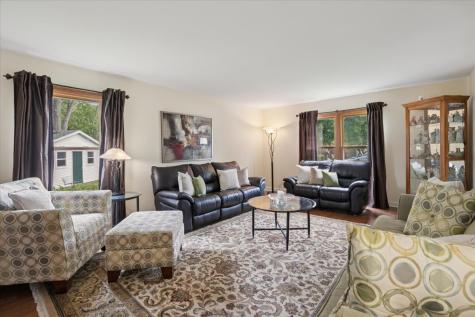 1902 Pine Meadow Court Gurnee IL 60031