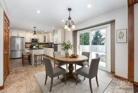 515 Cimarron Drive W Aurora IL 60504