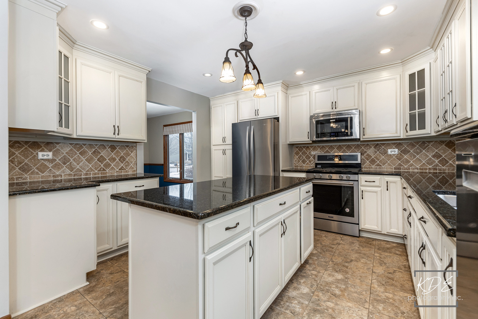 515 Cimarron Drive W Aurora IL 60504