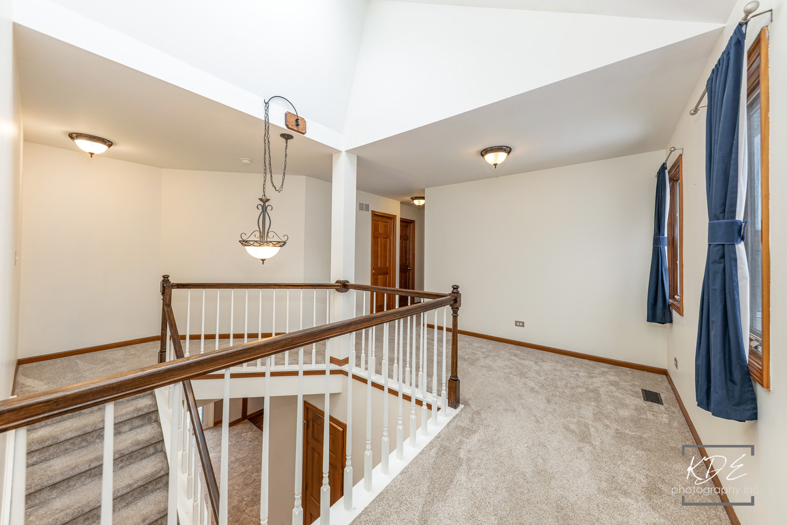 515 Cimarron Drive W Aurora IL 60504