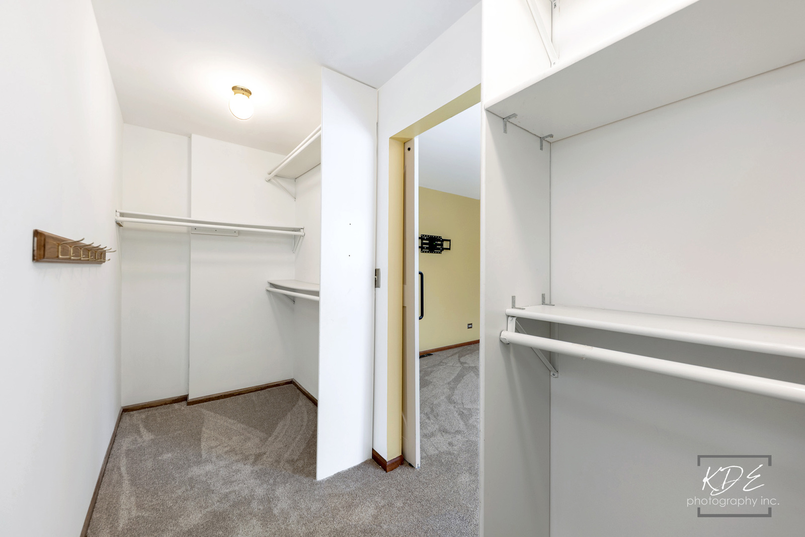 515 Cimarron Drive W Aurora IL 60504