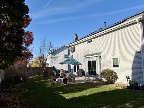 515 Cimarron Drive W Aurora IL 60504