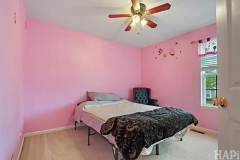 2050 Colchester Avenue Hoffman Estates IL 60192