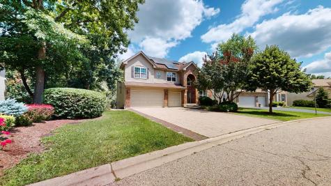 5670 Brentwood Drive Hoffman Estates IL 60192