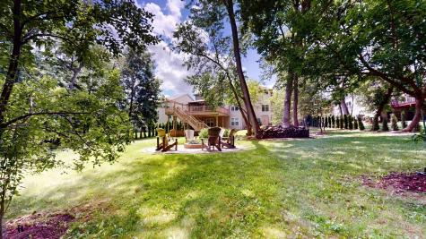 5670 Brentwood Drive Hoffman Estates IL 60192