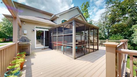 5670 Brentwood Drive Hoffman Estates IL 60192