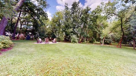 5670 Brentwood Drive Hoffman Estates IL 60192