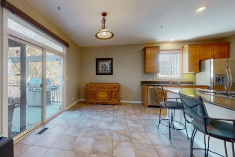 5670 Brentwood Drive Hoffman Estates IL 60192