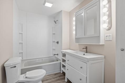 1222 Gates Street Aurora IL 60505