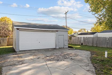 1222 Gates Street Aurora IL 60505