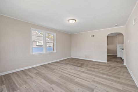 1222 Gates Street Aurora IL 60505