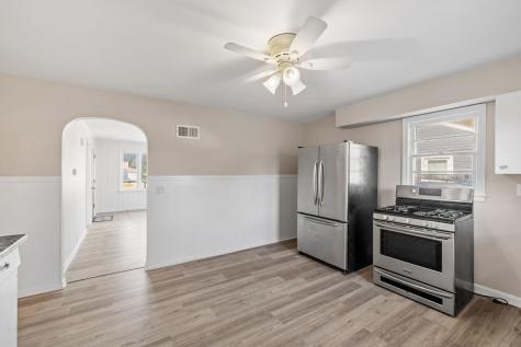 1222 Gates Street Aurora IL 60505