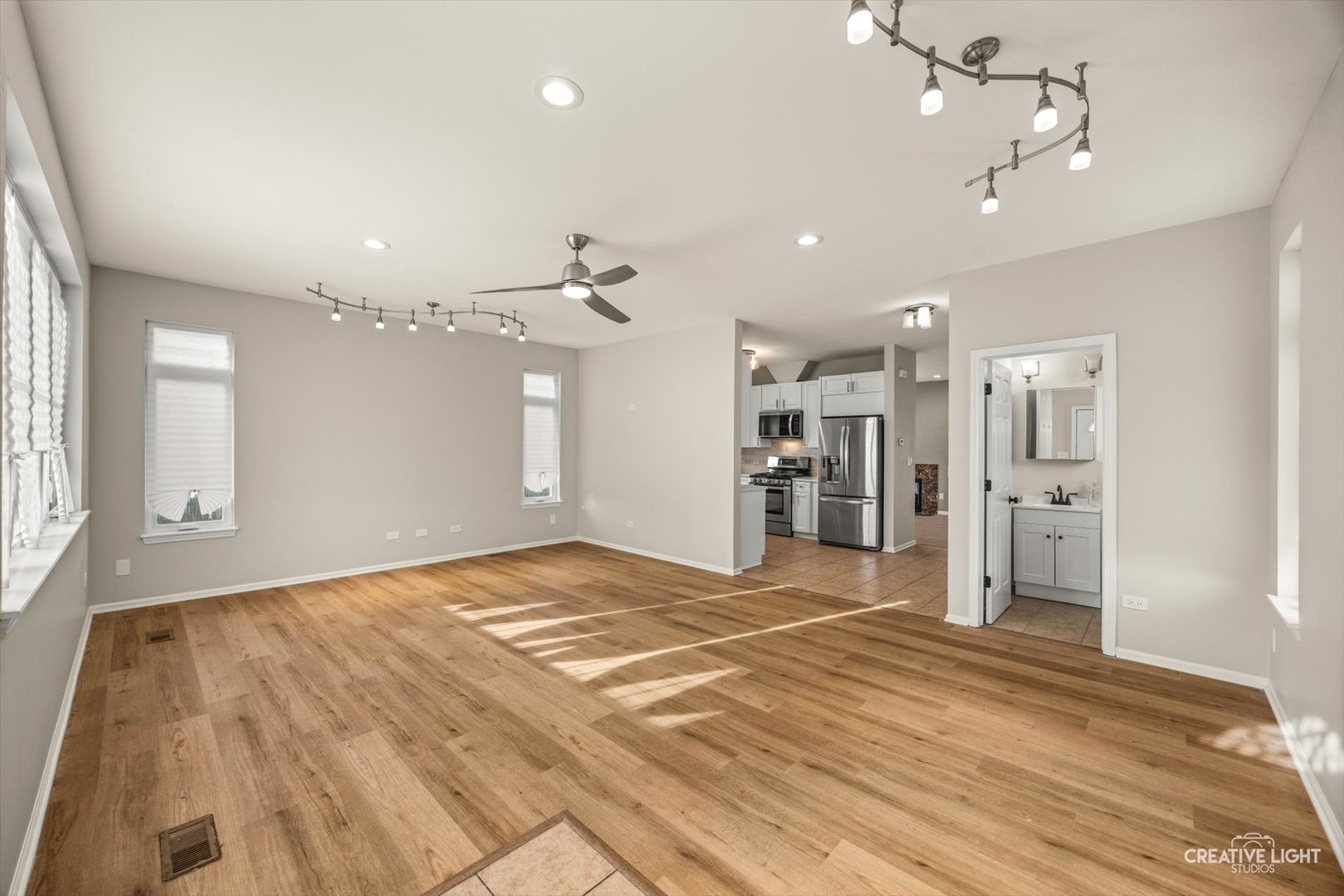 65 East 89th Place Chicago IL 60619