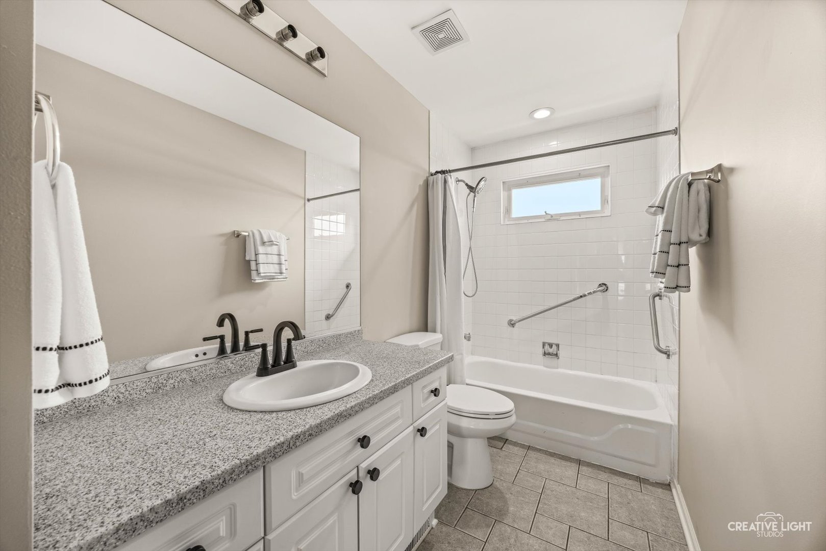 65 East 89th Place Chicago IL 60619