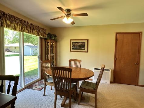 802 Glenwood Drive Morrison IL 61270