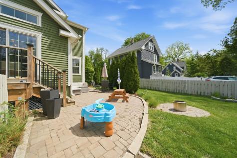 715 Oregon Avenue West Dundee IL 60118