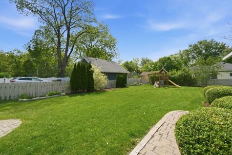 715 Oregon Avenue West Dundee IL 60118