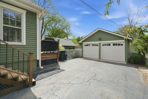 715 Oregon Avenue West Dundee IL 60118