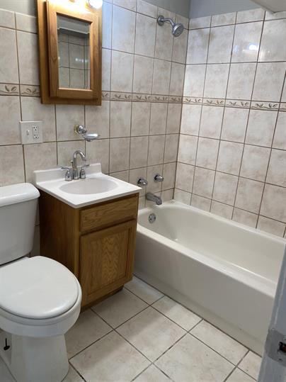 53 East 101st Street Chicago IL 60628
