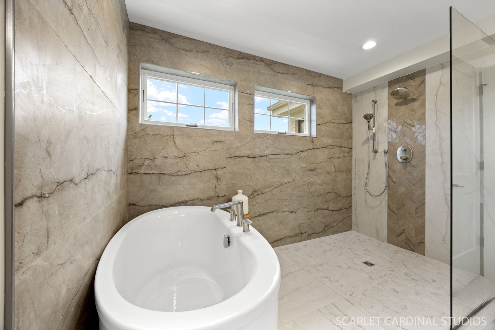 831 Avon Court Glen Ellyn IL 60137