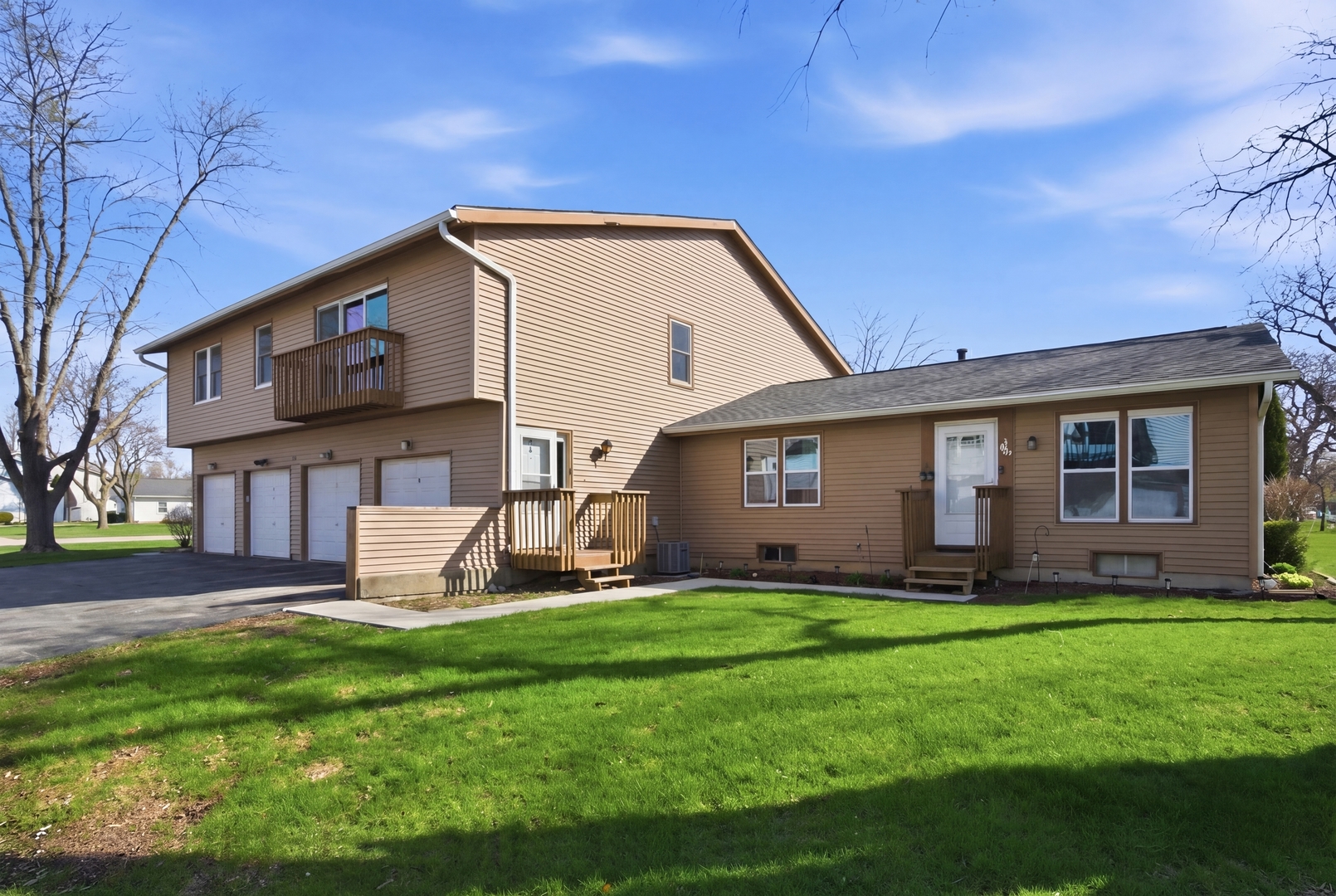 216 Eagle Court Bolingbrook IL 60440