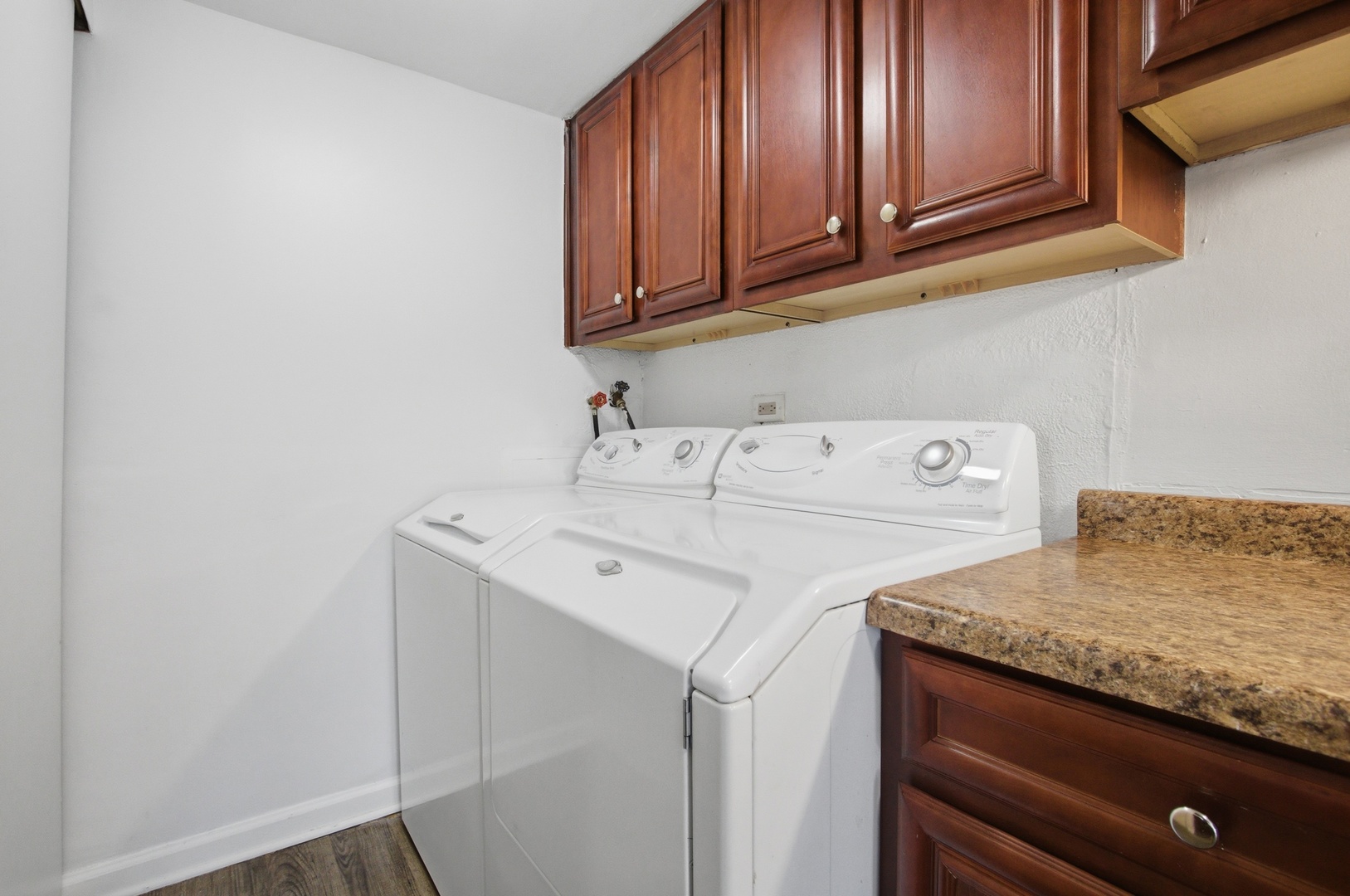 216 Eagle Court Bolingbrook IL 60440