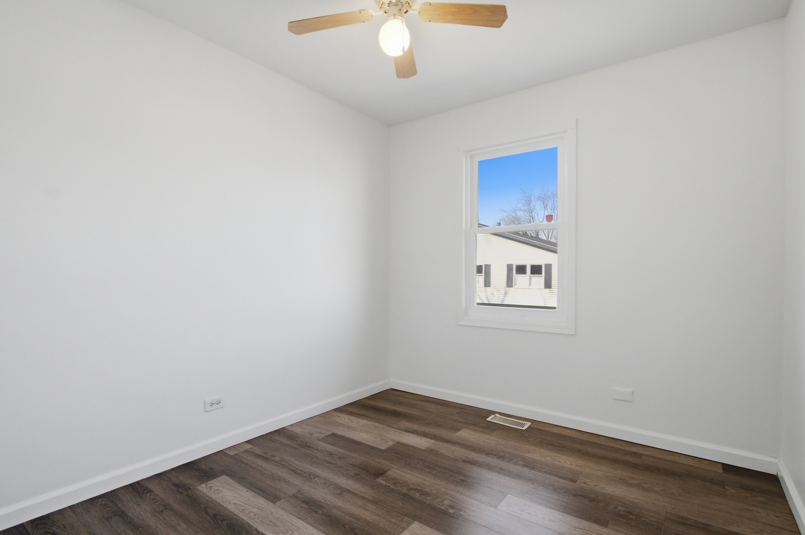 216 Eagle Court Bolingbrook IL 60440