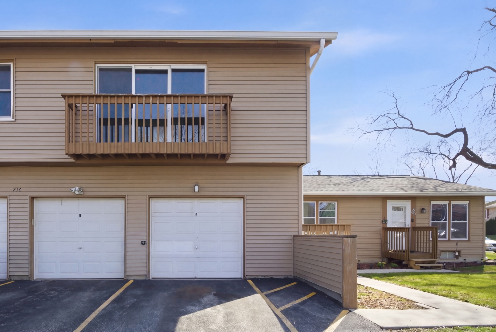 216 Eagle Court Bolingbrook IL 60440