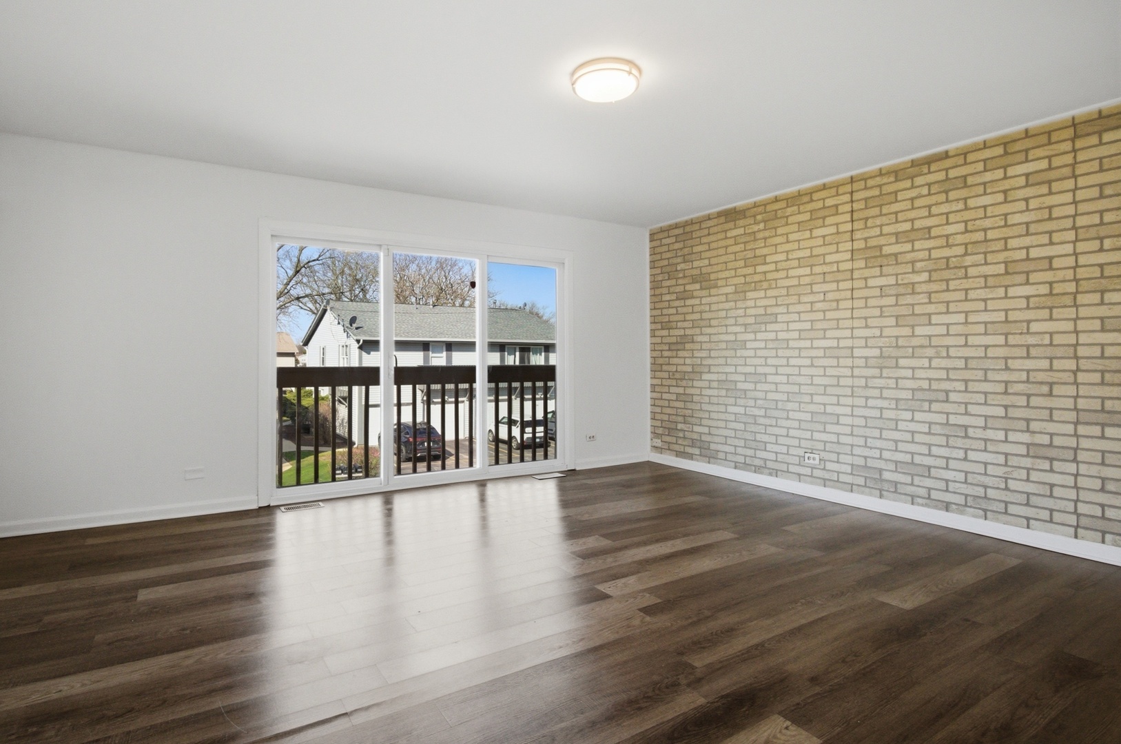 216 Eagle Court Bolingbrook IL 60440