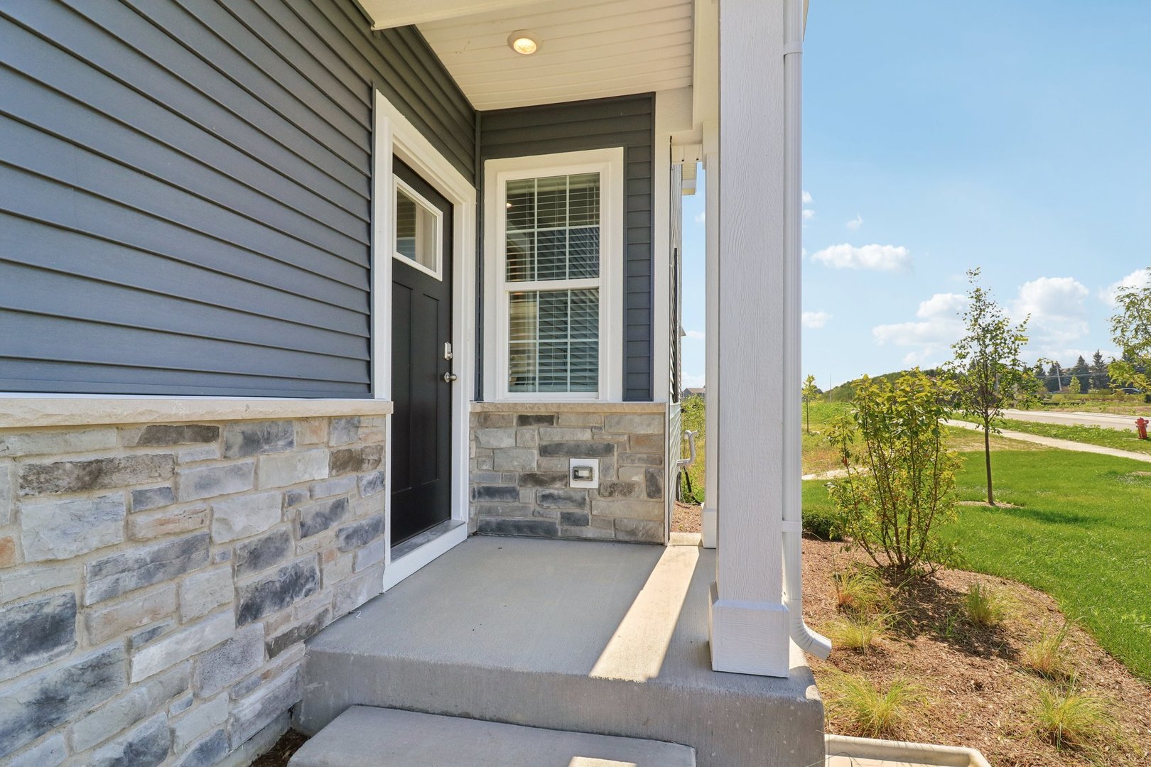 1733 Stable Lane Aurora IL 60503