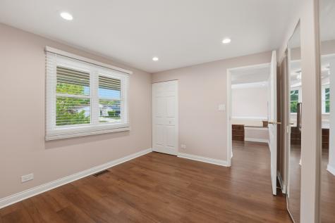 4065 Winston Drive Hoffman Estates IL 60192