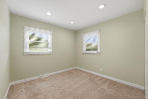 4065 Winston Drive Hoffman Estates IL 60192