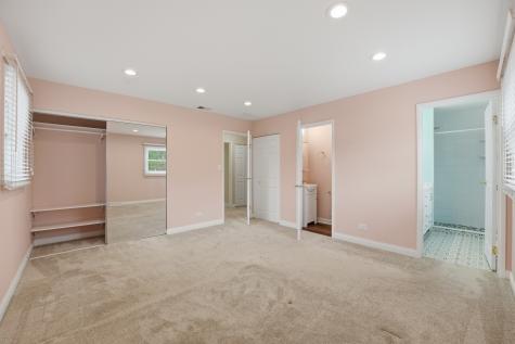 4065 Winston Drive Hoffman Estates IL 60192