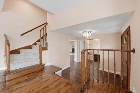 4065 Winston Drive Hoffman Estates IL 60192