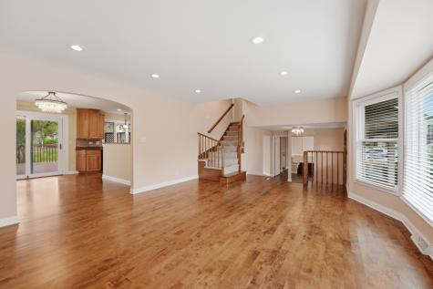 4065 Winston Drive Hoffman Estates IL 60192