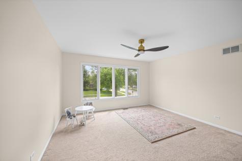 211 Millcreek Lane Naperville IL 60540