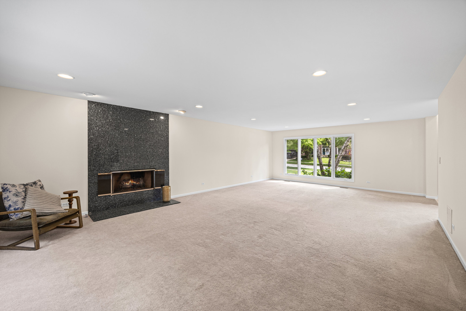 211 Millcreek Lane Naperville IL 60540