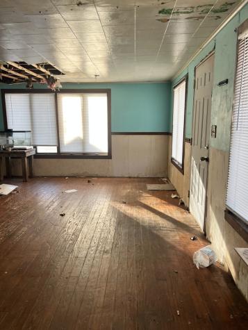 207 South Grove Street Rankin IL 60960