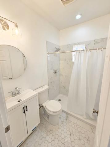 628 South Midland Avenue Rockdale IL 60436