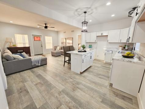 628 South Midland Avenue Rockdale IL 60436