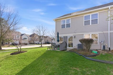3138 Reflection Drive Naperville IL 60564