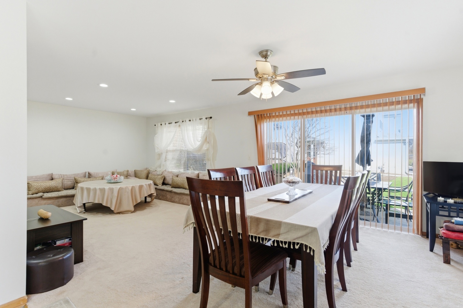 3138 Reflection Drive Naperville IL 60564