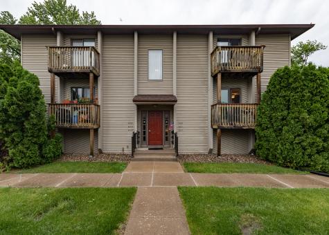 5221 26TH Ave A Court Moline IL 61265