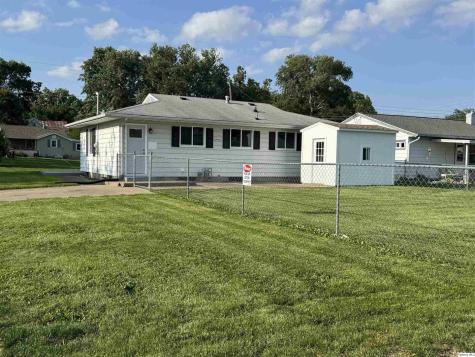 1700 Washington Quincy IL 62301