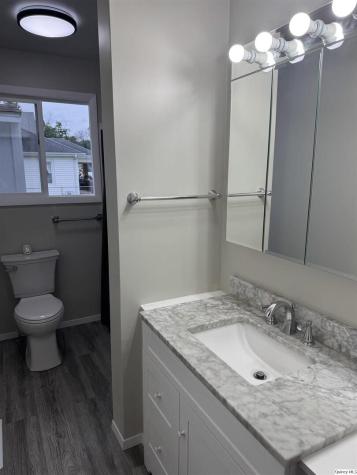1700 Washington Quincy IL 62301