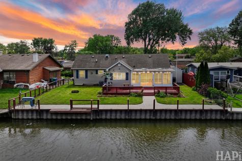 707 Kingston Boulevard Mchenry IL 60050