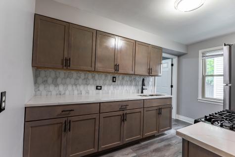 547 East 148th Place Harvey IL 60426