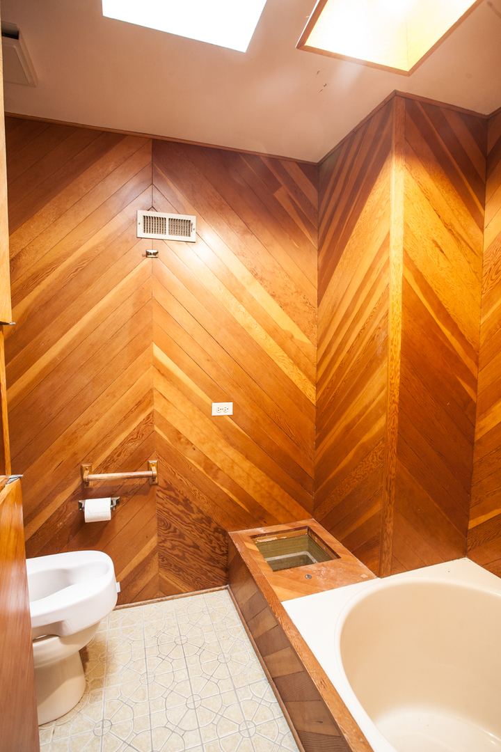 1610 Old Oak Place Darien IL 60561