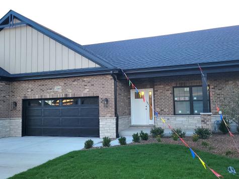 2164 Sky Harbor Drive New Lenox IL 60451