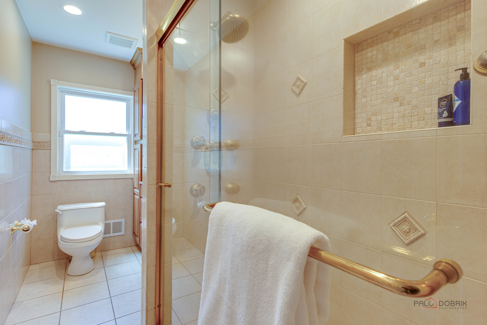 130 Westmoreland Drive Wilmette IL 60091